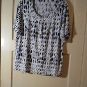 TanJay Black and White Short Sleeve Relaxed Blouse